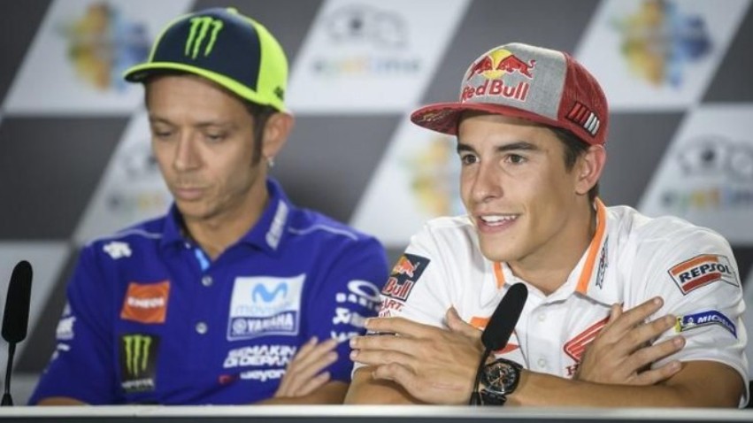 Rossi vs Marquez: Pandangan Legenda MotoGP Tentang Kedua Pembalap